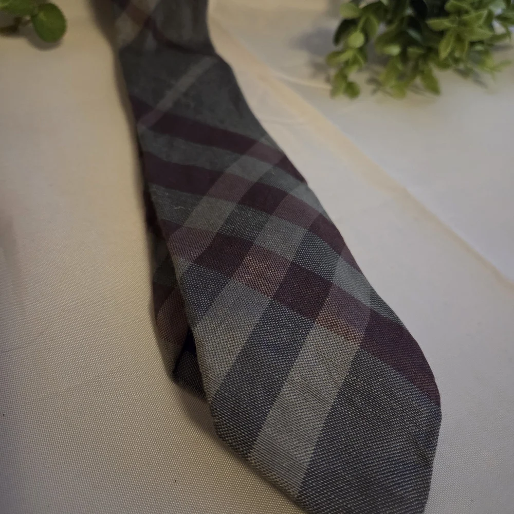 Burberry London Plaid Silk Linen Tie Made in England  Designer Necktie Prom - Picture 3 of 11